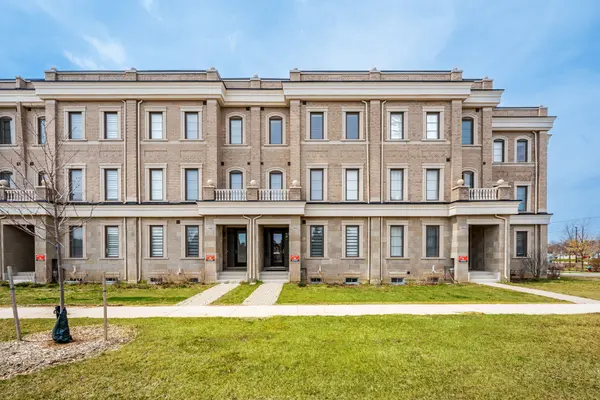 9484 Bayview AVE, Richmond Hill, ON L4C 4L8