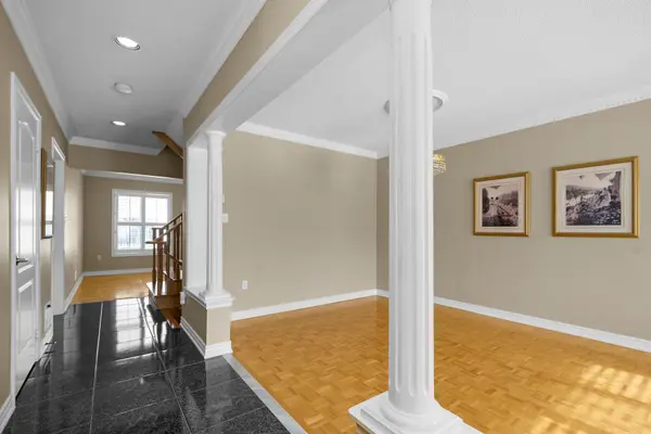 6 Noble Prince PL, Vaughan, ON L4H 1S3