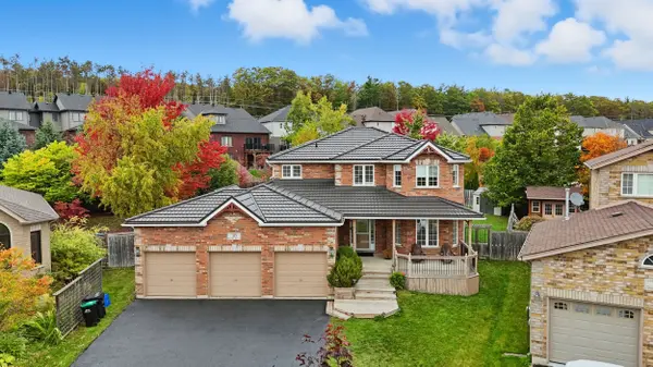 30 Ruffet DR, Barrie, ON L4N 0P1