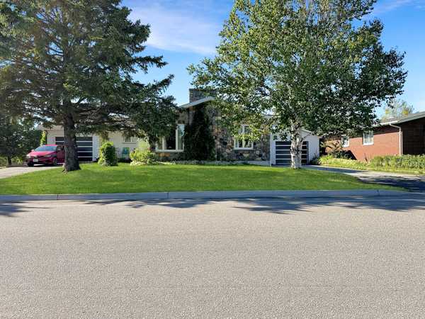 1501 West ST, Hearst, ON P0L 1N0