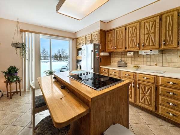 1501 West ST, Hearst, ON P0L 1N0