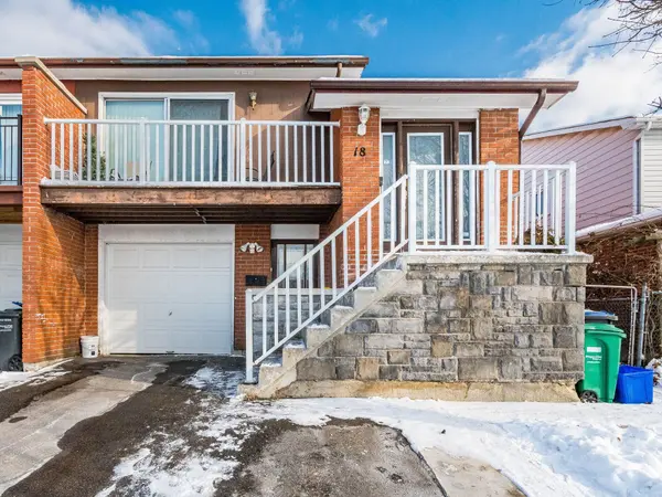 18 Ashford CT, Brampton, ON L6V 2Z1