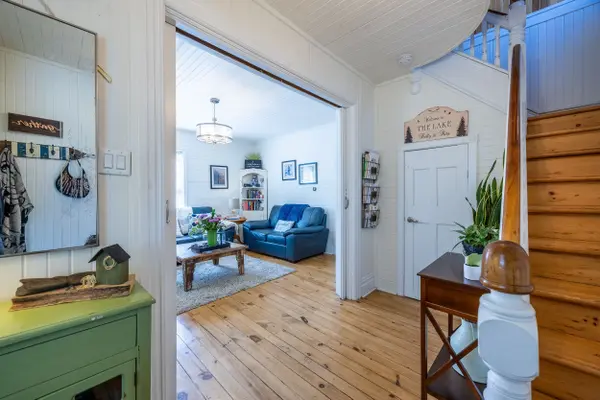 1047 Bay ST, Norfolk, ON N0E 1M0