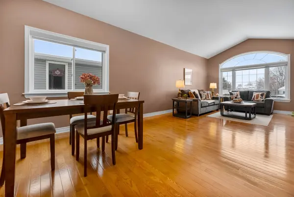 215 Arthur ST, Arnprior, ON K7S 0H6