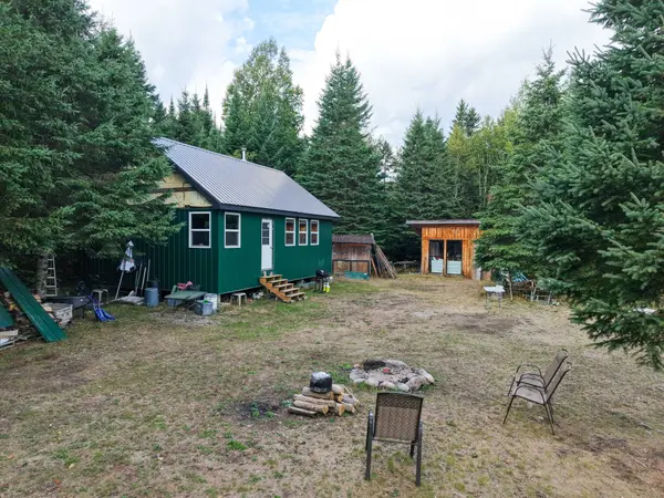 428 Jeff RD, North Kawartha, ON K0L 1C0