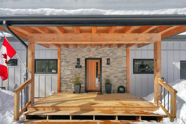 1086 Stothart Creek RD, Dysart Et Al, ON K0M 1S0