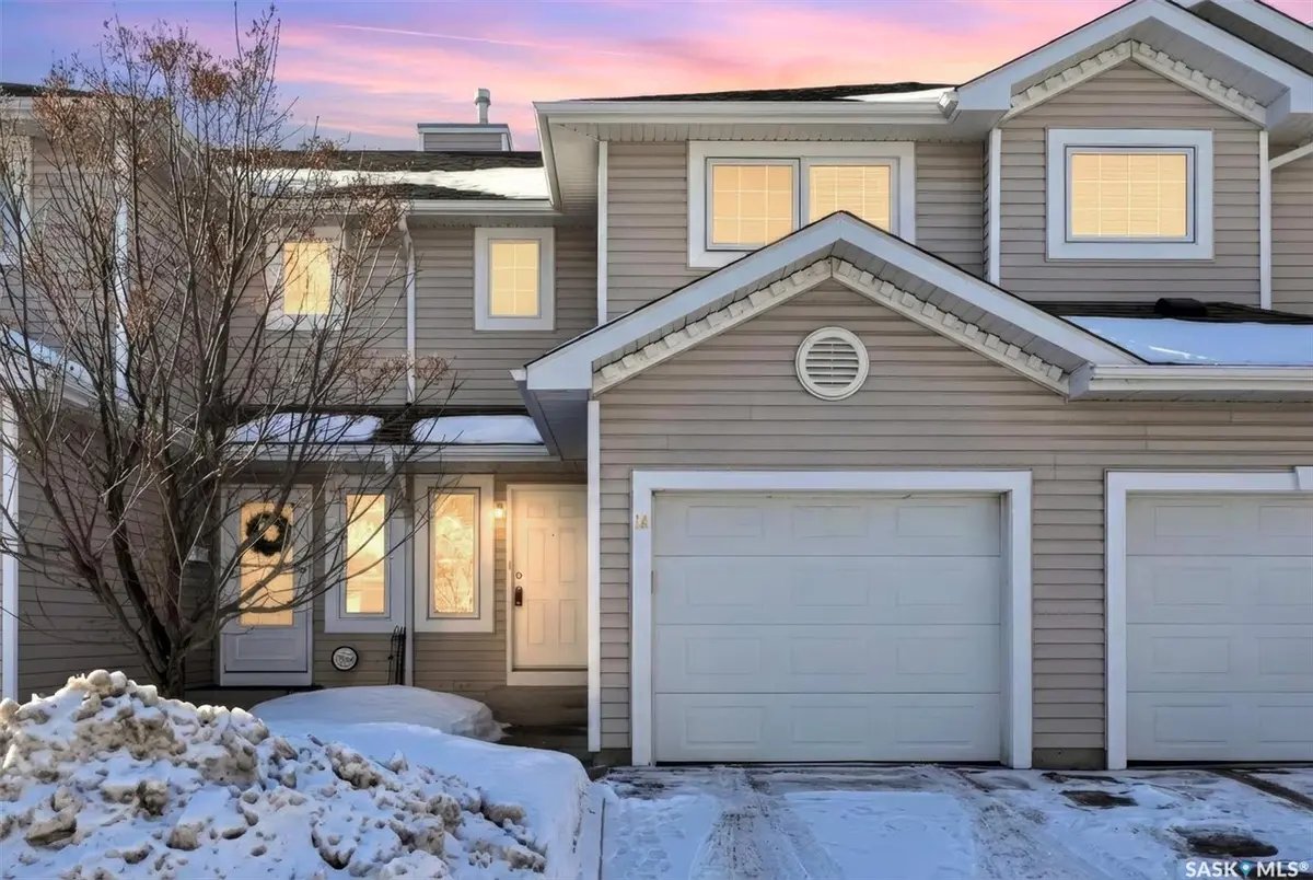 215 Pinehouse DRIVE #14, Saskatoon, SK S7K 6N9