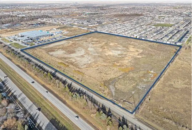 3809 Borrisokane RD, Barrhaven, ON K2J 0T2