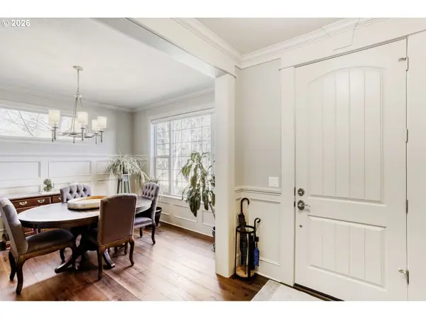 9809 SE NICHOLAS DR, Happy Valley, OR 97086