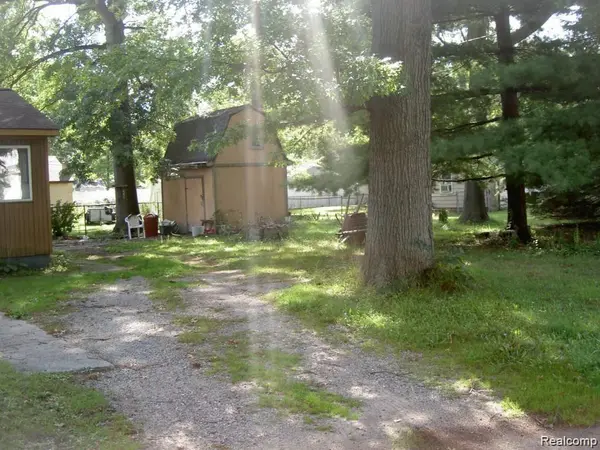 36617 HERMAN ST, Romulus, MI 48174