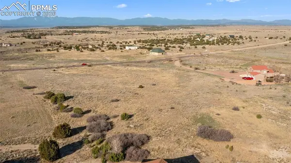 Summit View DR, Pueblo, CO 81004