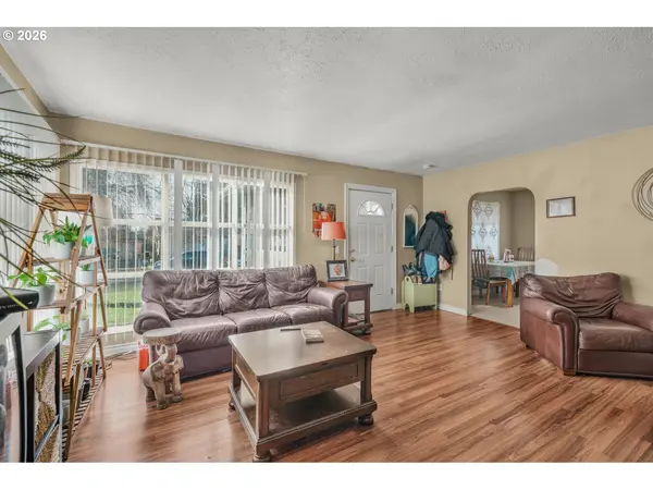 7101 SE LEXINGTON ST, Portland, OR 97206