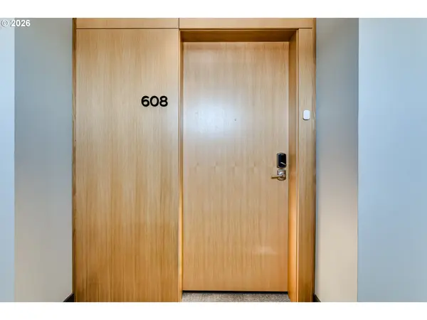 1600 PEARL ST #608, Eugene, OR 97401