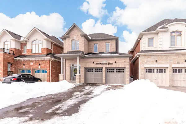 283 Fleetwood DR, Oshawa, ON L1K 3E8