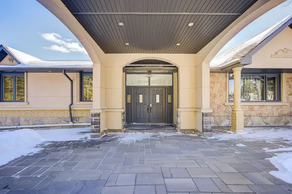 2391 Doane RD, East Gwillimbury, ON L0G 1R0