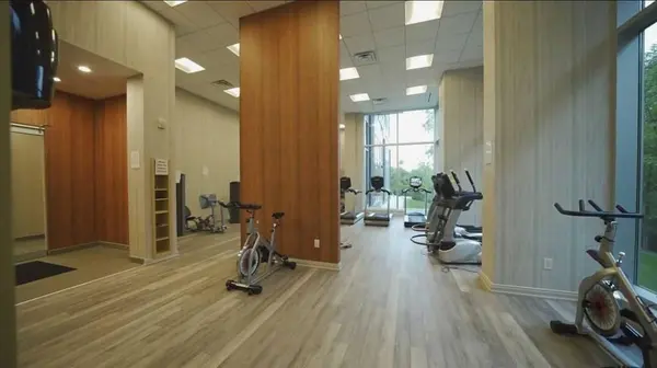 8763 Bayview AVE #325, Richmond Hill, ON L4B 3V1