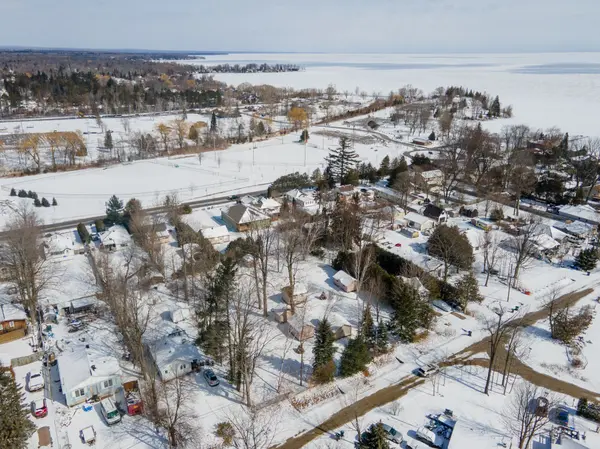 720 Hastings AVE, Innisfil, ON L9S 1Z3