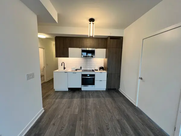 8888 YONGE ST #212, Richmond Hill, ON L4C 5V6