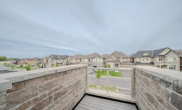 50 Carriage Shop BND, East Gwillimbury, ON L9N 0Y5