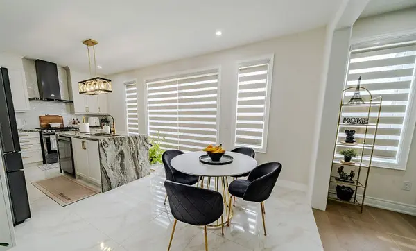 50 Carriage Shop BND, East Gwillimbury, ON L9N 0Y5