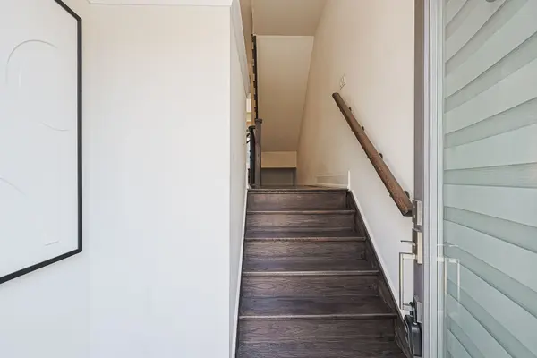 243 Smallwood CIR, Vaughan, ON L4J 0K8