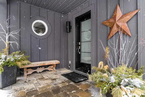 19 Trails End, Collingwood, ON L9Y 5B1