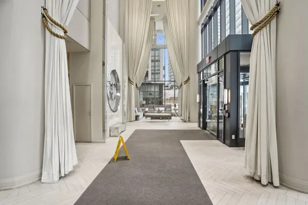 59 Annie Craig DR #2206, Toronto W06, ON M8V 0C4