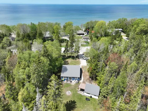 760 Bruce RD 13 RD, Native Leased Lands, ON N0H 2L0