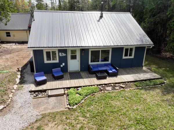 760 Bruce RD 13 RD, Native Leased Lands, ON N0H 2L0