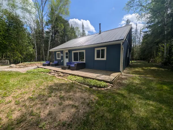 760 Bruce RD 13 RD, Native Leased Lands, ON N0H 2L0