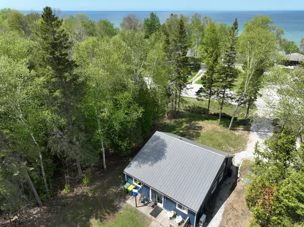 760 Bruce RD 13 RD, Native Leased Lands, ON N0H 2L0