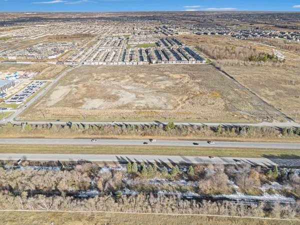 3809 Borrisokane RD, Barrhaven, ON K2J 0T2