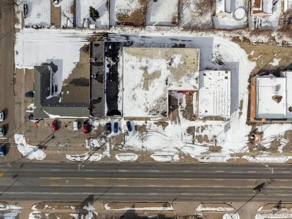 3208 S Dort HWY, Flint, MI 48507