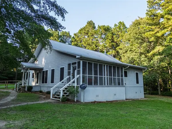 329 County Road 2804, Alto, TX 75925