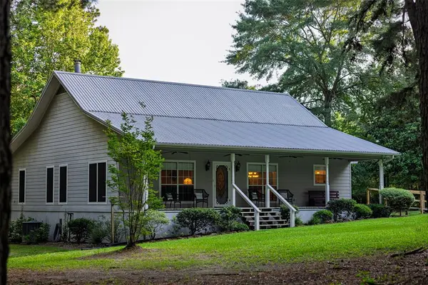 329 County Road 2804, Alto, TX 75925