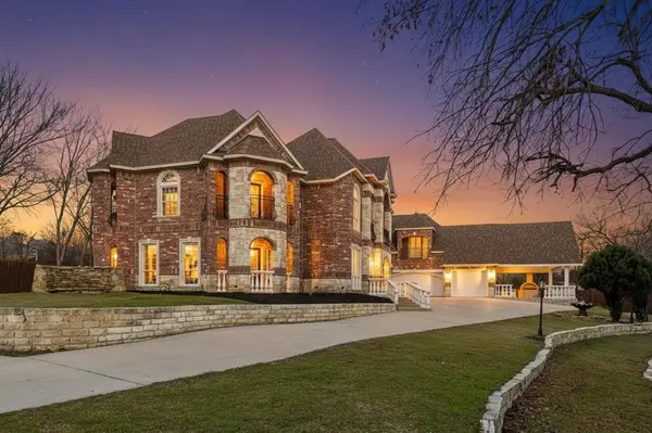 469 Apache Trail, Keller, TX 76248