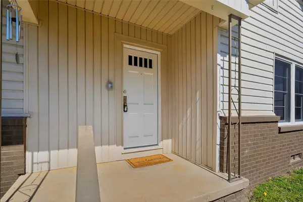 404 Rogers Avenue, Henderson, TX 75654