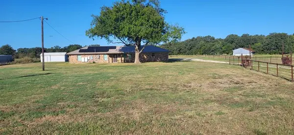 4396 S Farm Road 275 S, Cumby, TX 75433