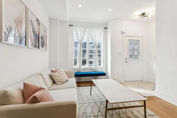 7 A Mcgee ST, Toronto E01, ON M4M 2L1