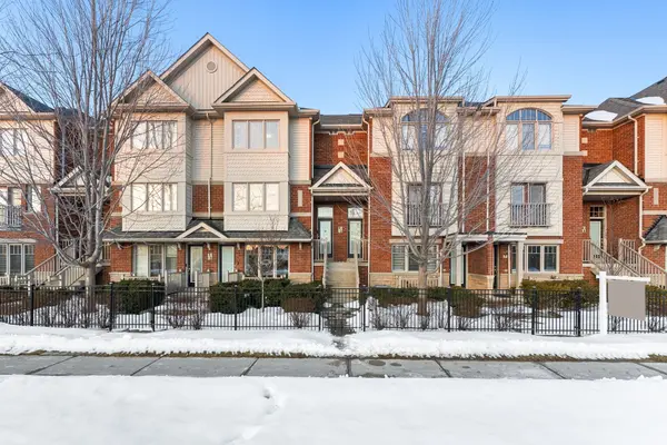 5725 Tenth Line W #12, Mississauga, ON L5M 0P7