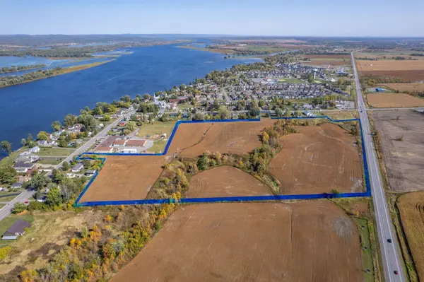 3256 Principale ST, Clarence-rockland, ON K0A 3K0