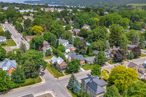 26 Centre ST, Prince Edward County, ON K0K 2T0