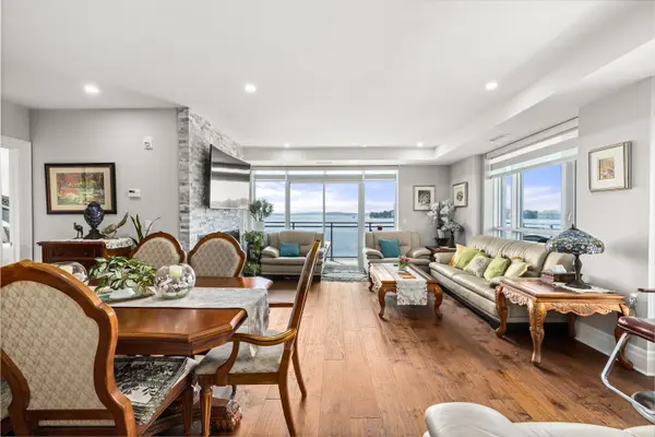 129B South ST #221, Gananoque, ON K7G 0B1