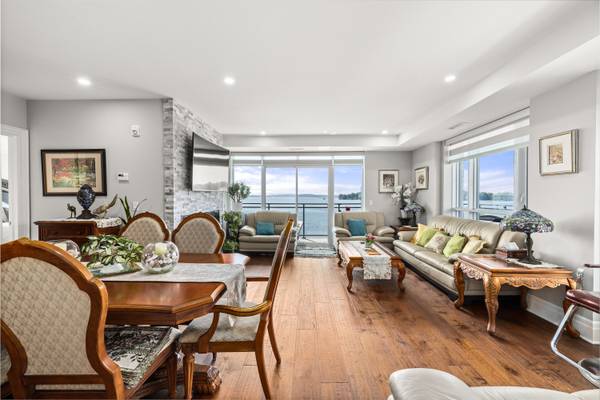 129B South ST #221, Gananoque, ON K7G 0B1