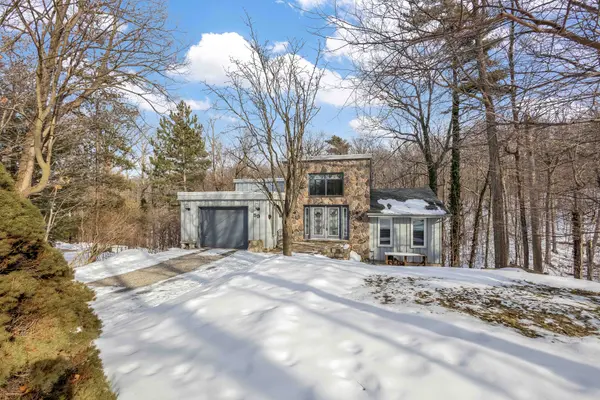 59 Park RD S, Grimsby, ON L3M 4E7