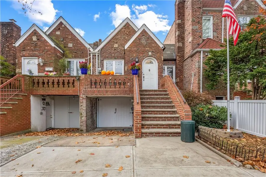 2724 East 27th ST, Brooklyn, NY 11229