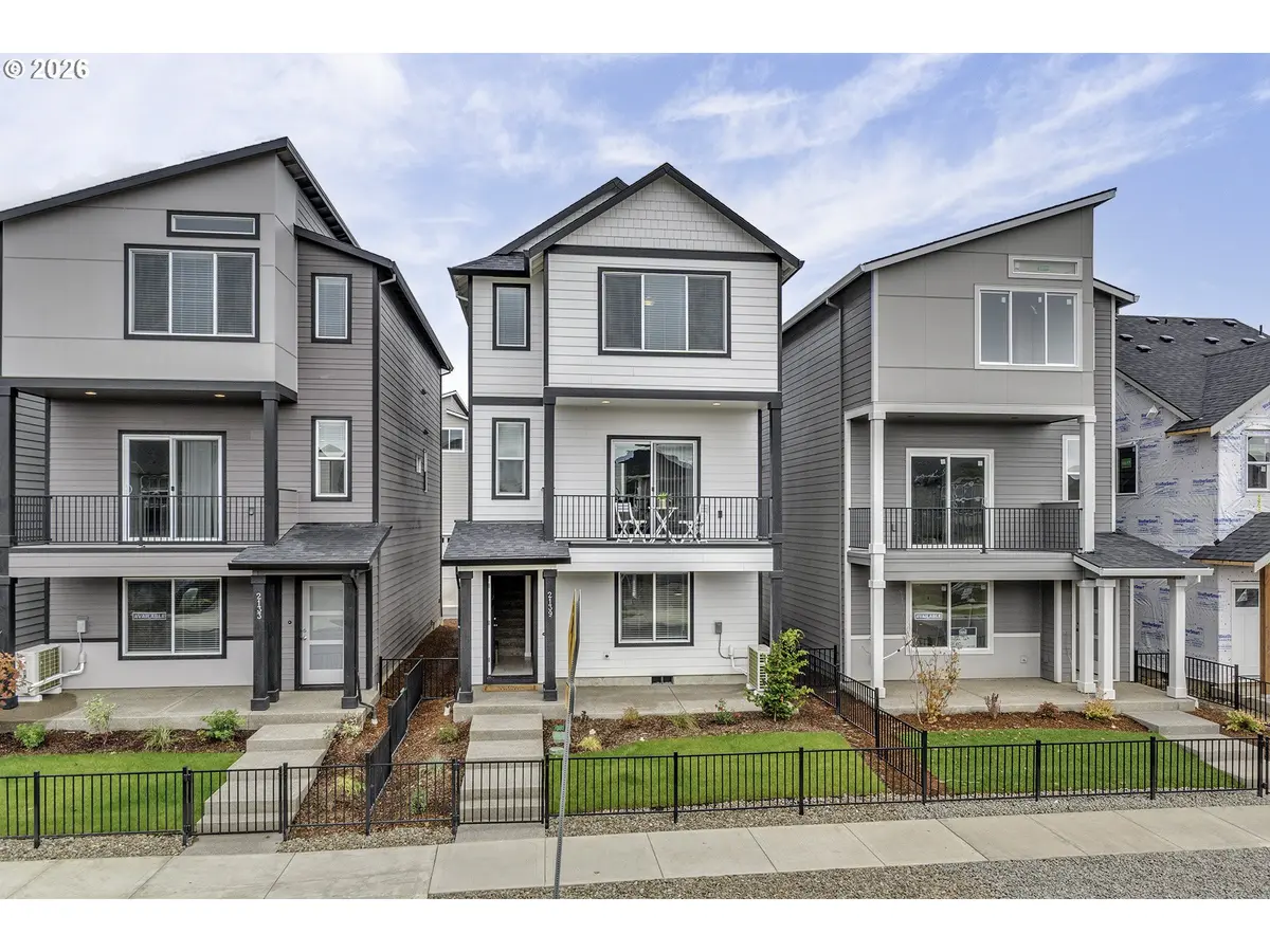 2145 36th AVE #Lot 60, Forest Grove, OR 97116