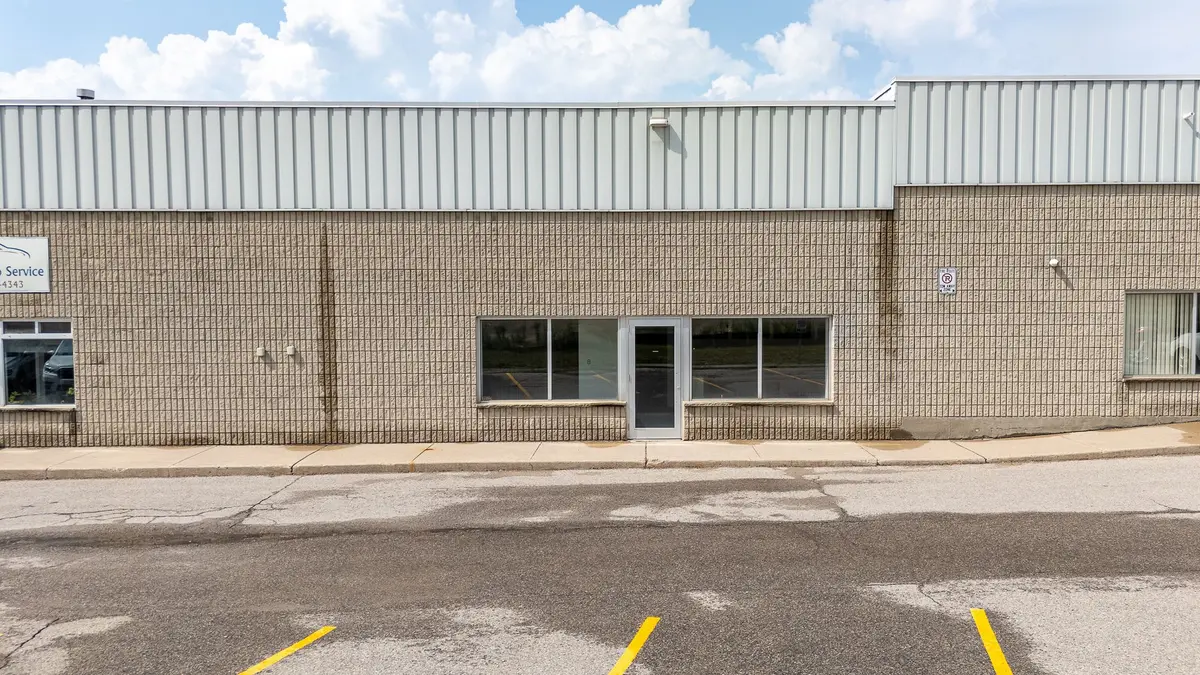 138 Sandiford DR #4, Whitchurch-stouffville, ON L4A 7X5