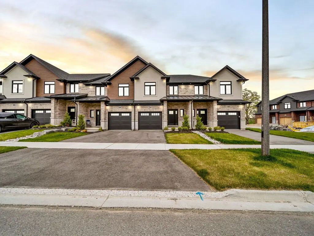 36 Walker RD, Ingersoll, ON N5C 4H3