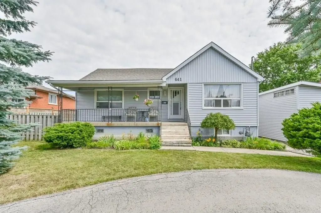 641 Limeridge RD E, Hamilton, ON L8W 1A2